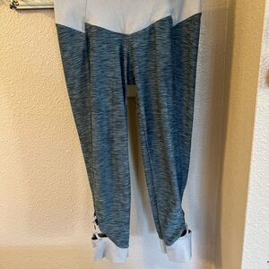 𝅺PRANA Capri Yoga Pants Cropped Leggings